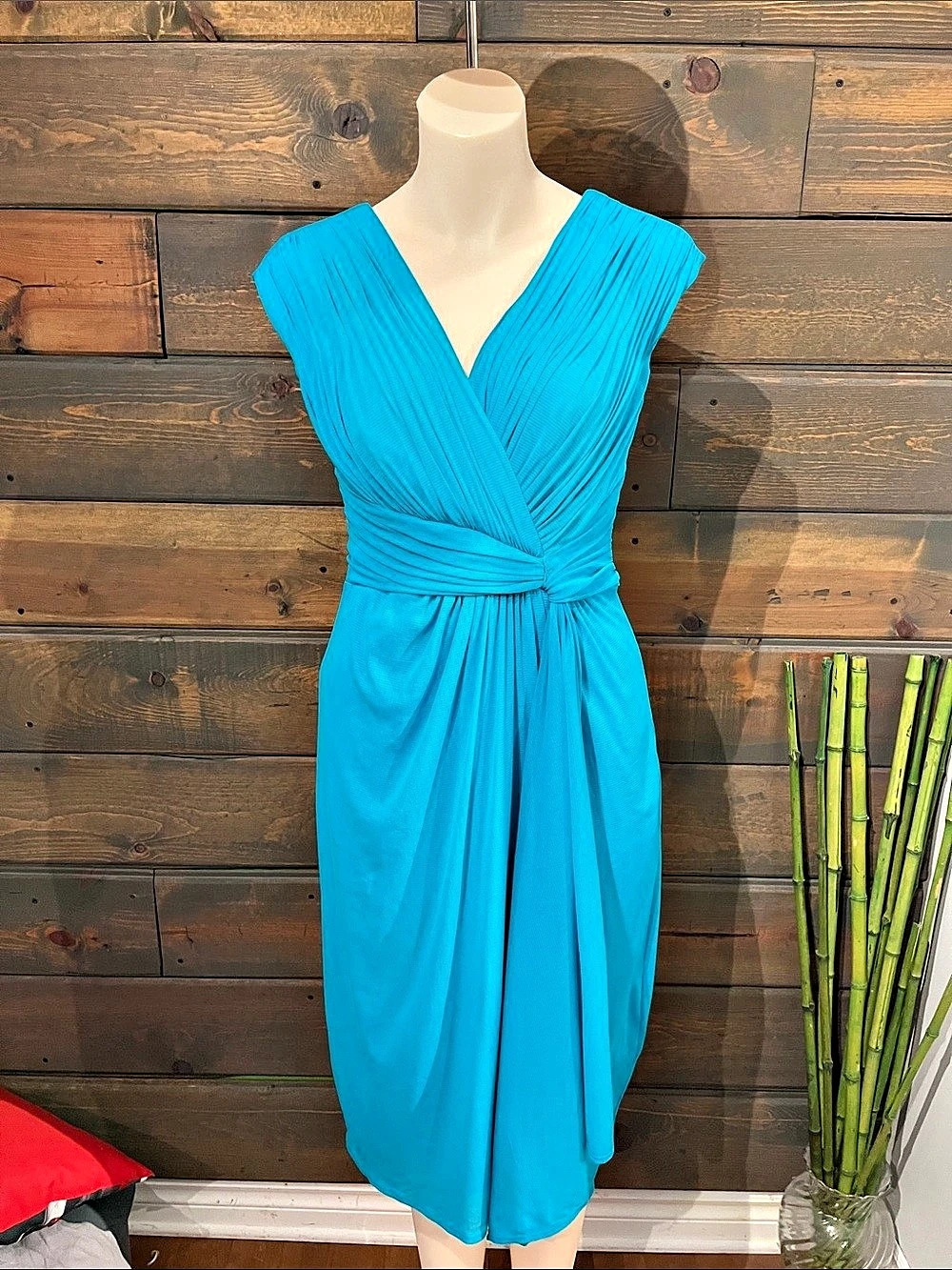 Sangria Pleated Wrap Midi Dress in Blue Size 8 Like New